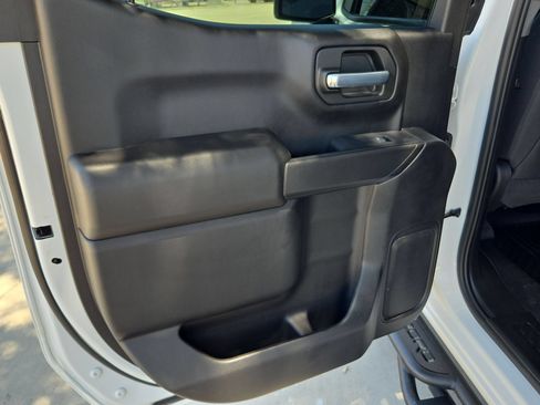 Used 2022 Chevrolet Silverado 1500 Custom RWD image 14
