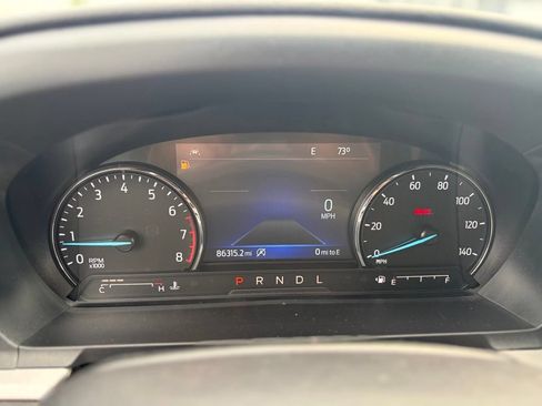 Used 2023 Ford Explorer XLT w/ Equipment Group 202A AWD/4WD image 32