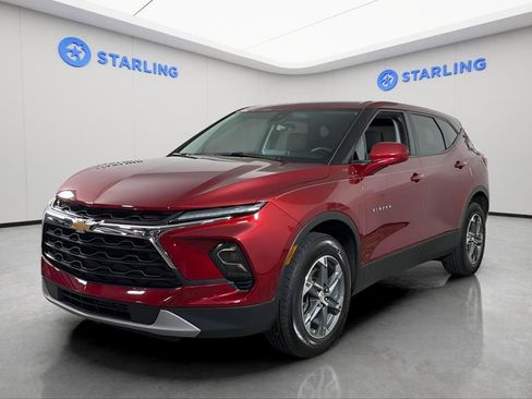 Used 2023 Chevrolet Blazer LT FWD image 16