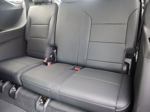 New 2026 Chevrolet Traverse LT w/ Driver Confidence Package image 13