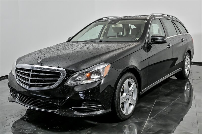 Used 2016 Mercedes-Benz E 350 4MATIC Wagon w/ Premium Package image 5