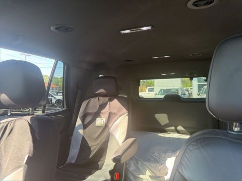 Used 2021 Chevrolet Tahoe LT image 10