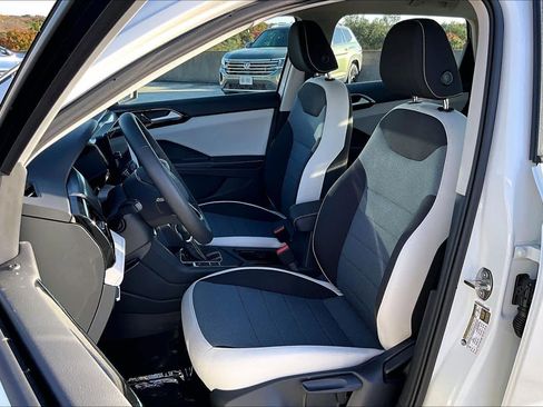 New 2026 Volkswagen Taos S image 9