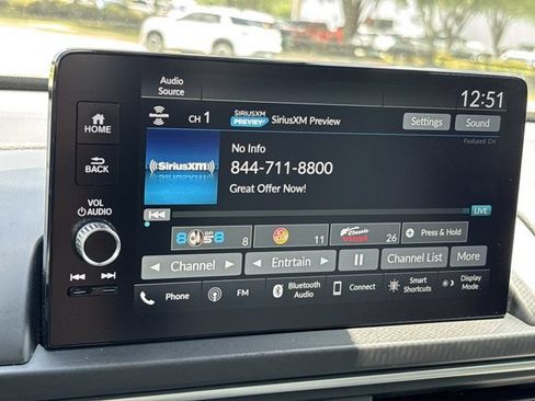 Used 2025 Honda Pilot EX-L image 32