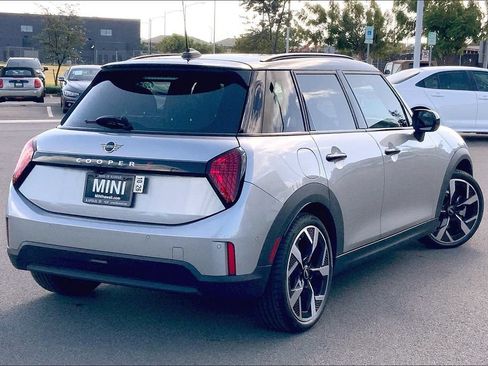 Certified 2025 MINI Cooper S FWD image 14