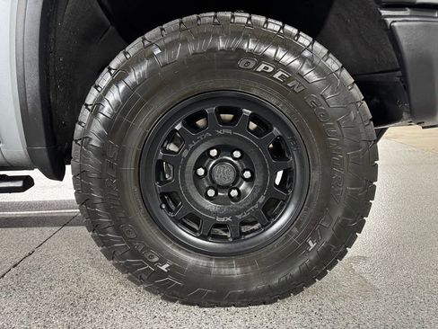 Used 2024 GMC Sierra 1500 AT4X image 5