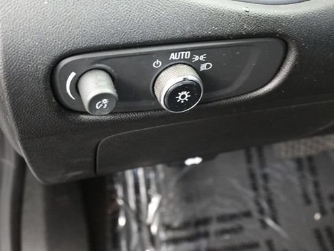 Used 2024 Chevrolet Malibu LT FWD image 25