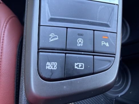 Used 2026 Kia Sportage SX FWD image 18