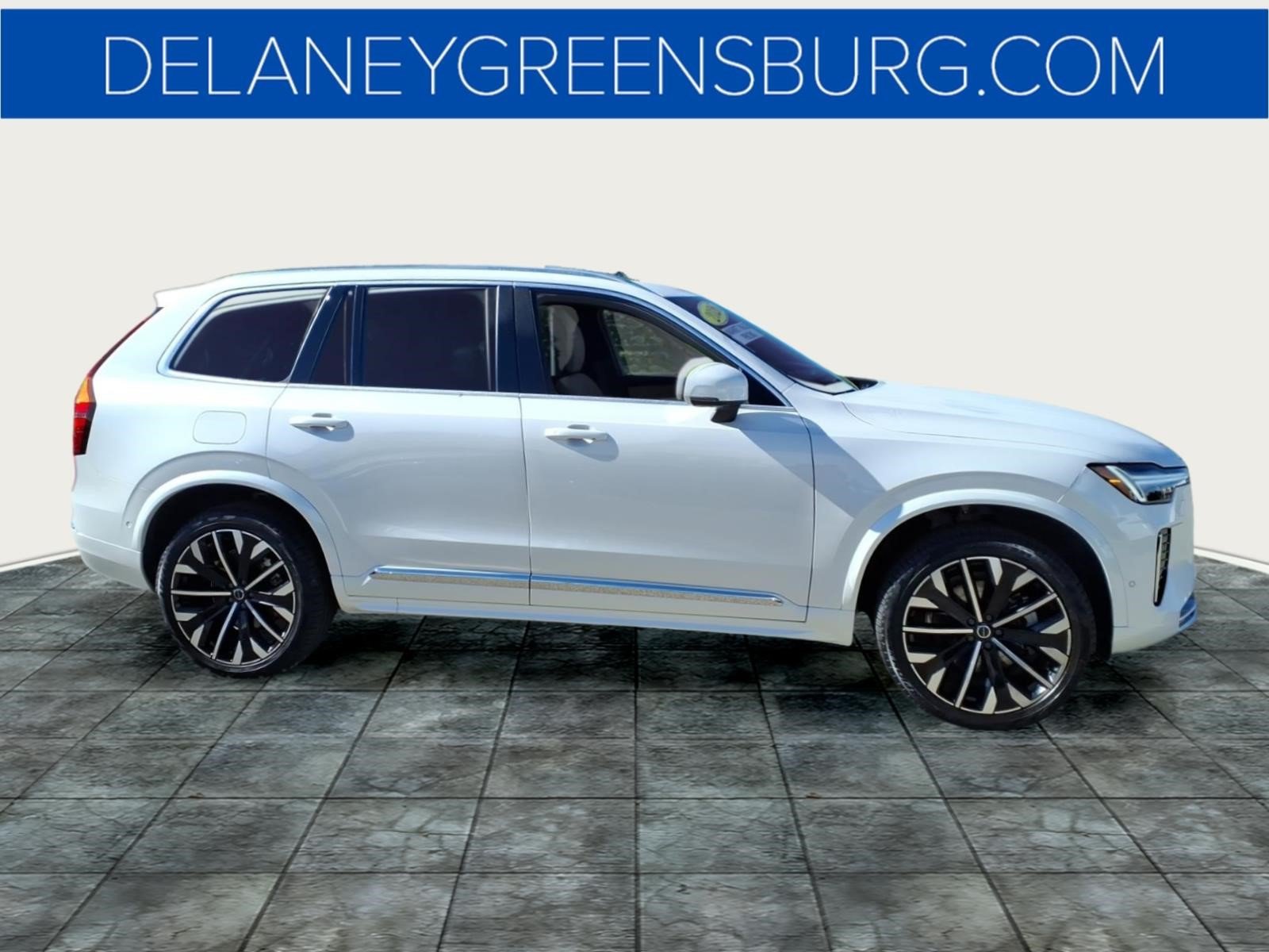 Used 2026 Volvo XC90 B6 Plus w/ Protection Package Premier AWD/4WD image 2