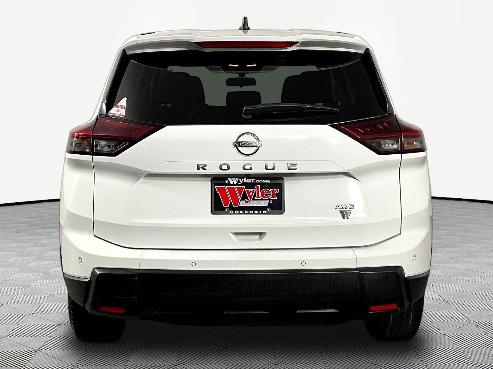 Certified 2024 Nissan Rogue S AWD/4WD image 5