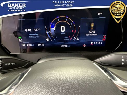 Certified 2025 Chevrolet Traverse LT w/ Sun and Wheel Package image 13