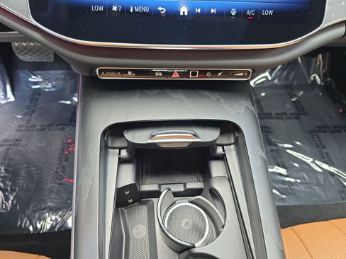 Certified 2026 Mercedes-Benz E 350 4MATIC Sedan image 25