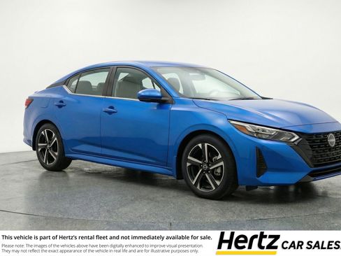 Used 2025 Nissan Sentra SV image 1