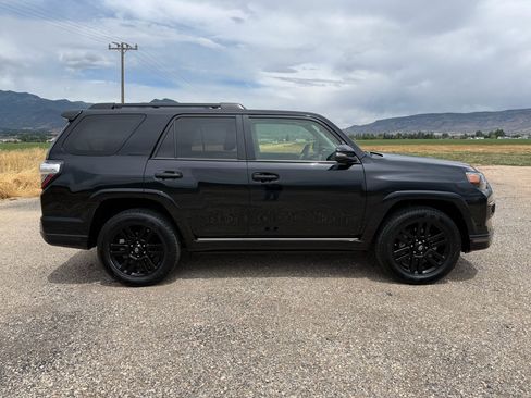 Used 2021 Toyota 4Runner Nightshade AWD/4WD image 8