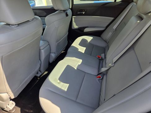 Used 2017 Acura ILX FWD image 22