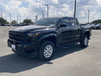 New 2025 Toyota Tacoma SR5