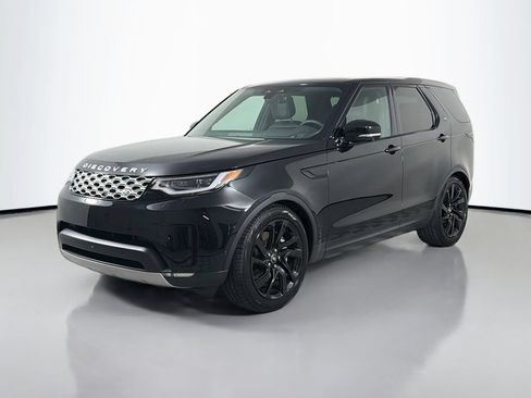Used 2025 Land Rover Discovery S AWD/4WD image 1