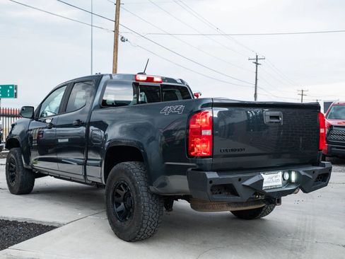 Used 2018 Chevrolet Colorado LT w/ Luxury Package, Chrome AWD/4WD image 6
