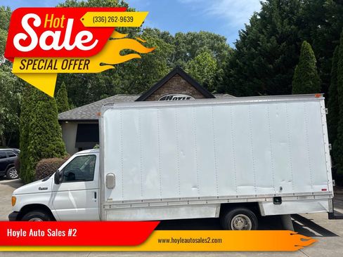 Used 2003 Ford E-450 and Econoline 450 RWD image 1