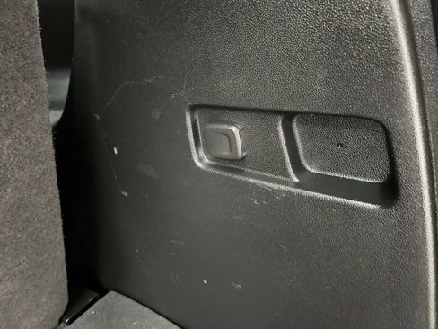 Certified 2022 GMC Acadia SLE AWD/4WD image 28