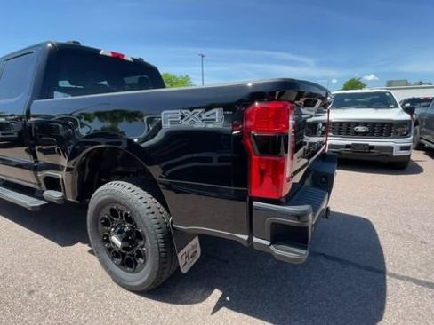 New 2026 Ford F250 XLT w/ XLT Premium Package AWD/4WD image 6