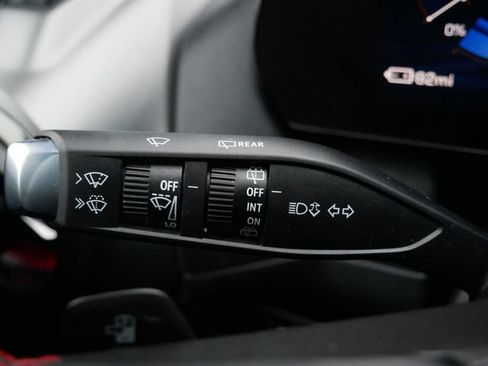 Used 2024 Chevrolet Equinox EV RS AWD/4WD image 20