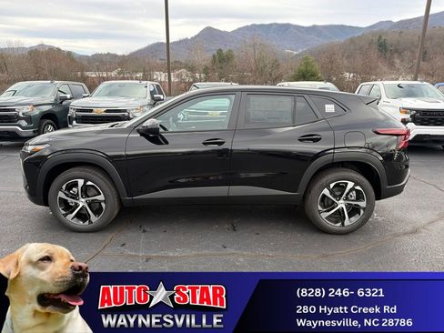 New 2026 Chevrolet Trax RS w/ Driver Confidence Package image 7