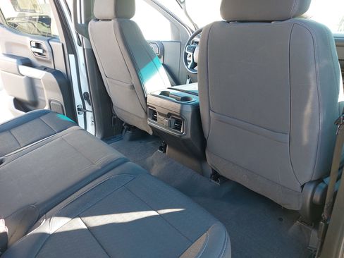 Used 2019 Chevrolet Silverado 1500 LT Trail Boss image 12