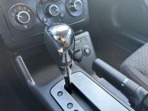 Used 2008 Pontiac G6 Value Leader FWD image 26