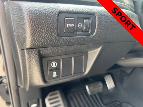 Used 2020 Honda Accord Sport image 14