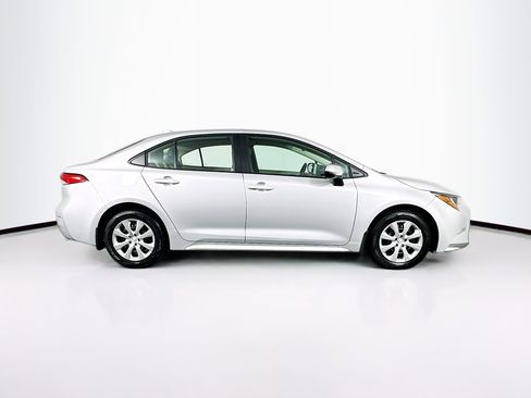 Used 2026 Toyota Corolla LE image 10