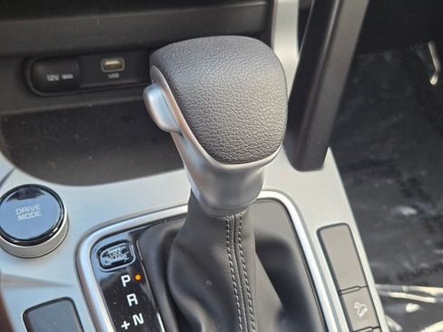 Certified 2026 Kia Seltos LX FWD image 28