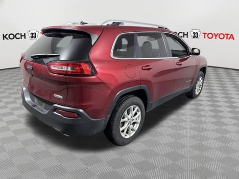 Used 2015 Jeep Cherokee Latitude w/ Comfort/Convenience Group image 8