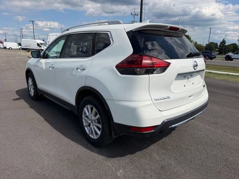 Used 2020 Nissan Rogue S FWD image 7
