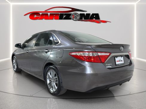 Used 2015 Toyota Camry SE FWD image 8