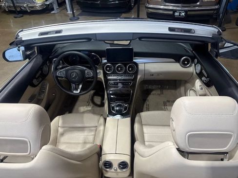 Used 2018 Mercedes-Benz C 300 4MATIC Cabriolet image 13