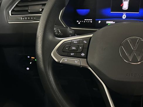 Certified 2023 Volkswagen Tiguan S image 29