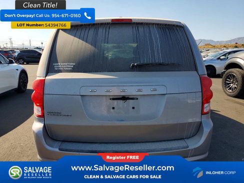 Used 2016 Dodge Grand Caravan SXT FWD image 8