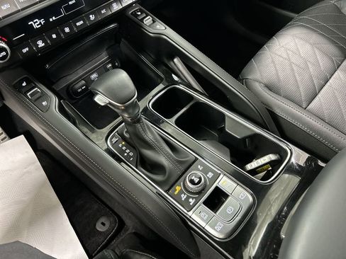 Certified 2024 Kia Telluride SX X-Line image 18