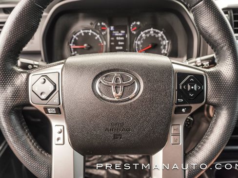 Used 2023 Toyota 4Runner SR5 Premium image 32
