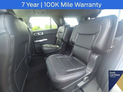 Used 2023 Ford Explorer XLT w/ Equipment Group 202A AWD/4WD image 22