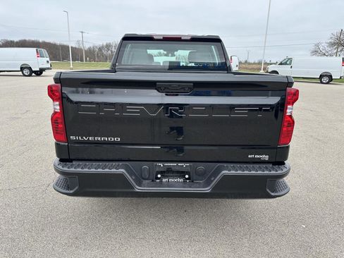 Used 2024 Chevrolet Silverado 1500 W/T w/ WT Fleet Convenience Package image 4