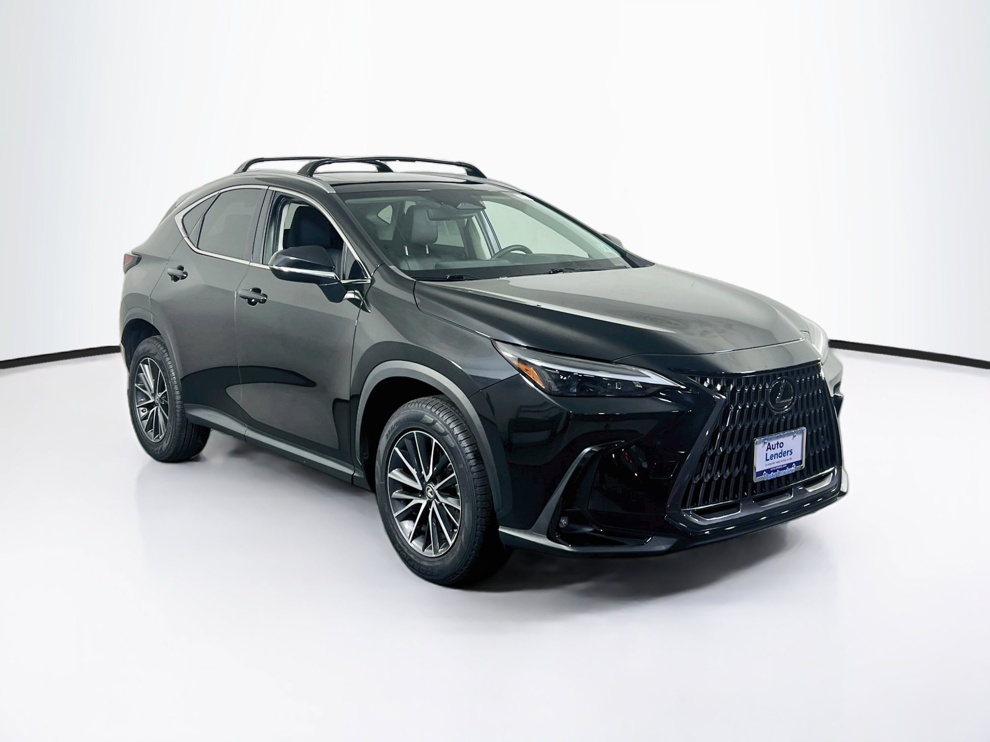 Used 2023 Lexus NX 350 AWD image 3
