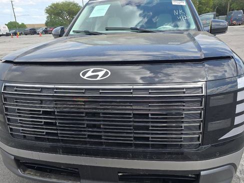 Used 2026 Hyundai Palisade SEL FWD image 2