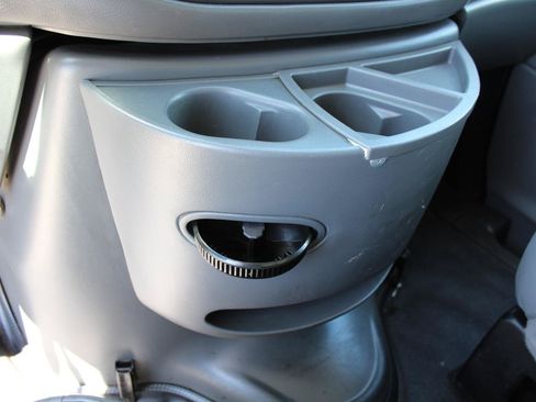 Used 2007 Ford E-450 and Econoline 450 RWD image 50
