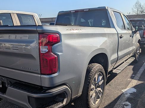 Certified 2023 Chevrolet Silverado 1500 Custom image 4