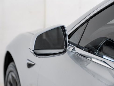 Used 2017 Tesla Model S 100D image 42