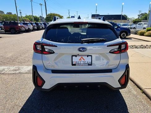 Used 2024 Subaru Crosstrek 2.0i Premium AWD/4WD image 5
