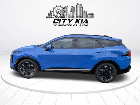 New 2026 Kia Sportage SX FWD image 3