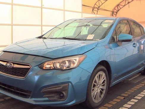 Used 2017 Subaru Impreza 2.0i Premium AWD/4WD image 1